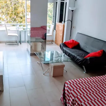 Cozy Studio In The Centre Of Torremolinos Apartamento *